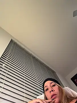 Bigbuttbrooklynn live sex cam