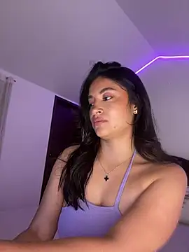 MiaAlarie live sex cam