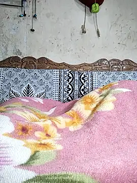 BadBoySmoker7070 live sex cam