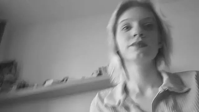 AuraNevera's cam snapshot