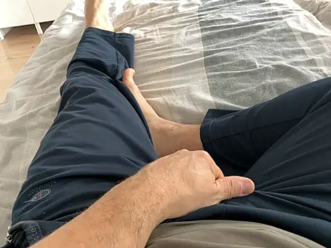 vanjbi45's cam snapshot