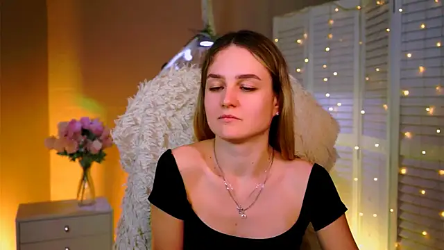 DeboraLarson's cam snapshot