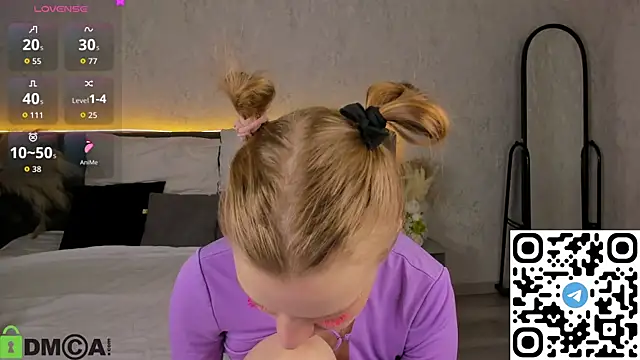 Michelle_Blond's cam snapshot