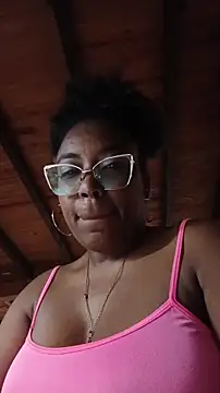 ChanneldelaCroix's cam snapshot