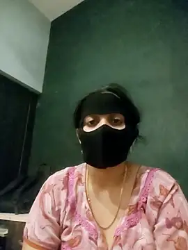 Tamil_shalini's cam snapshot