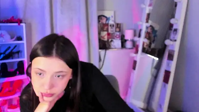 Sahara_Shields's cam snapshot