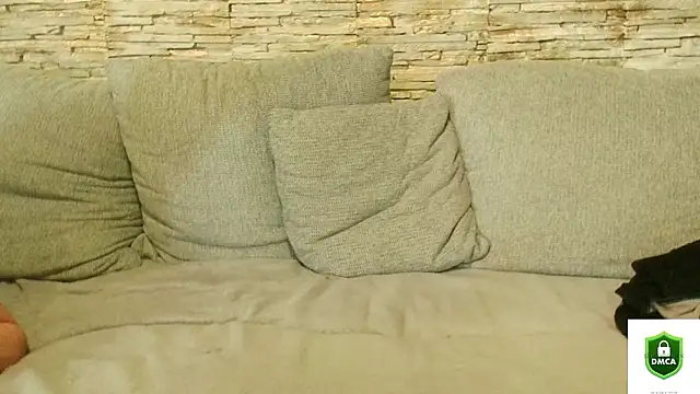 sarah_miaaa's cam snapshot