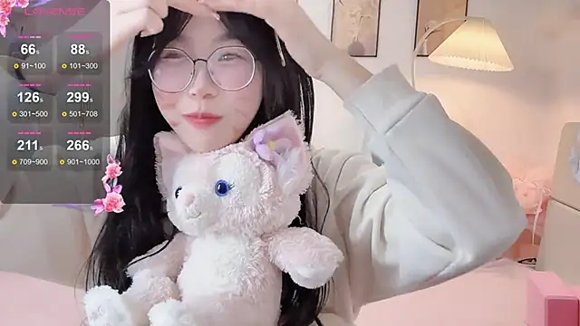 Luminous4173 live sex cam