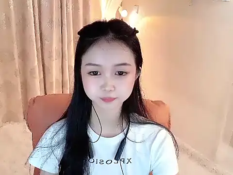 Amy-888's cam snapshot