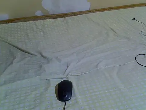 EbonyMina_'s cam snapshot