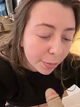 curvyflawless live sex cam