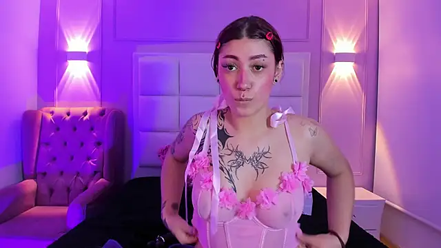 ZammyRossee's cam snapshot