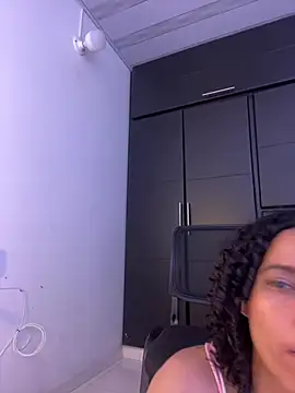 Nala_OMG's cam snapshot