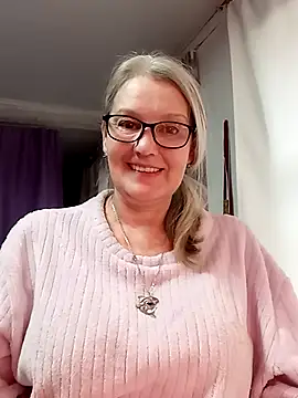 irinamaux live sex cam