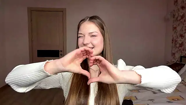 Milayouknow's cam snapshot