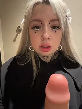 Chiibi's cam snapshot