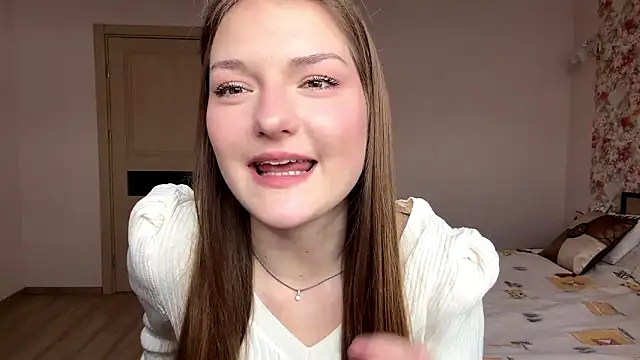 Milayouknow's cam snapshot