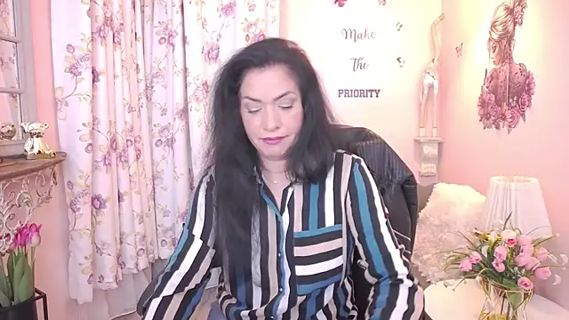 MyLovOne's cam snapshot