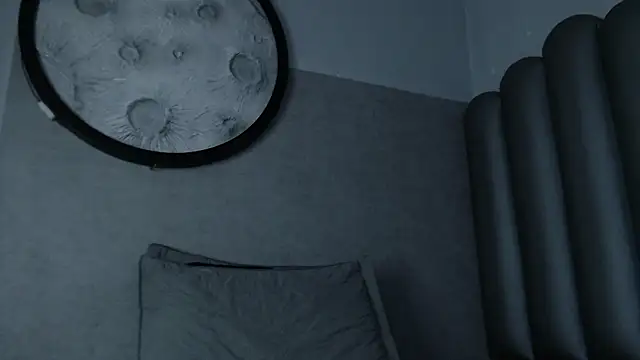 Lucy-23's cam snapshot