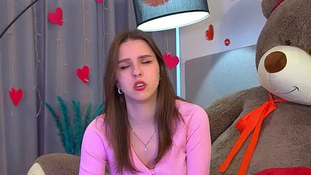 AliceAtkins's cam snapshot