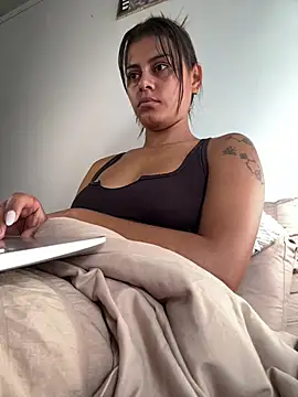 RachelWeisz_'s cam snapshot