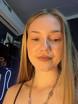 MilaMoone's cam snapshot