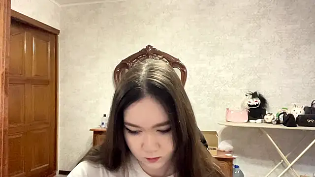 CrunchBerries's cam snapshot