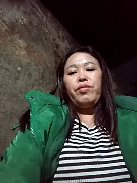 dakota-kis's cam snapshot