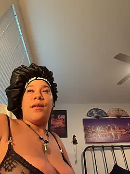 Bigbuttbrooklynn live sex cam