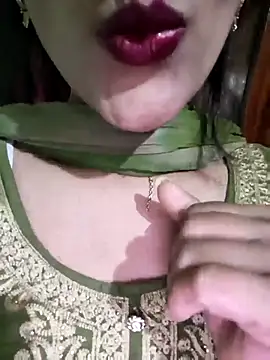 Eshwari_Chopra's cam snapshot