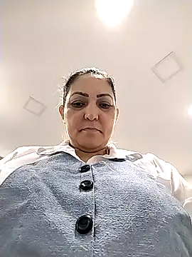 Lunita86 live sex cam