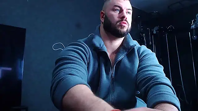 muscularjohnforuX live sex cam