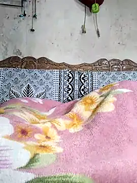 BadBoySmoker7070 live sex cam