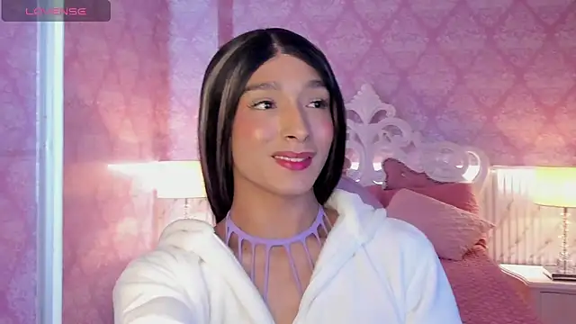 _AdharaSkinny live sex cam