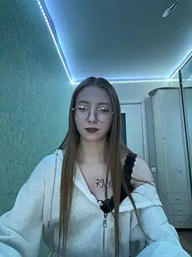 Eseniya_ live sex cam