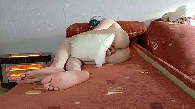 BarefootOmg's cam snapshot