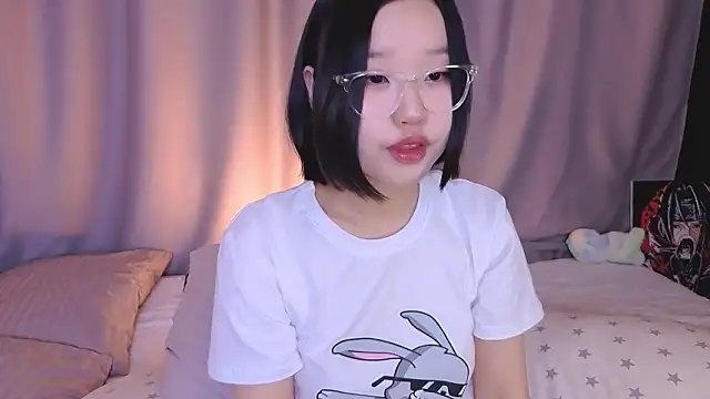 oohannii live sex cam