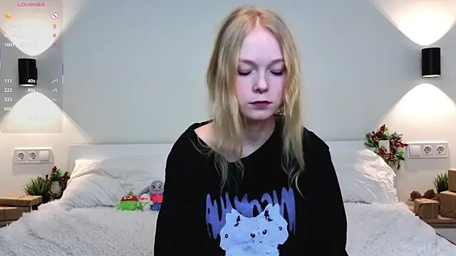 GhisllaineWestler's cam snapshot