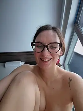 The_Snowwhitee live sex cam