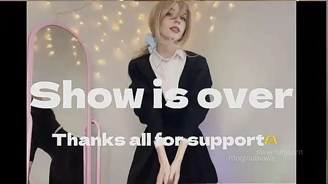 sweetuniporn live sex cam