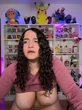 Sweet_sully__ live sex cam