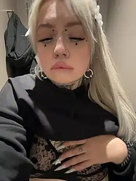 Chiibi's cam snapshot