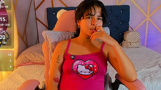 _vaiolet_owo live sex cam