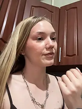 MilaMoone's cam snapshot