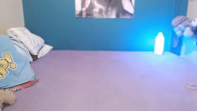 NADINNNE live sex cam