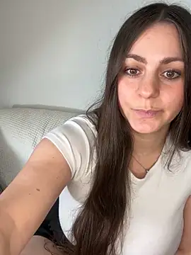 Loella-Rose live sex cam