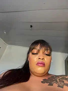 Iam-Sharifa live sex cam