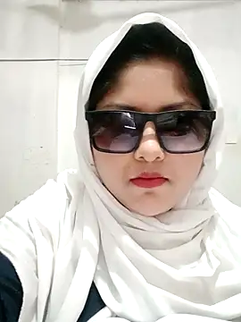 Nusrat-N's cam snapshot