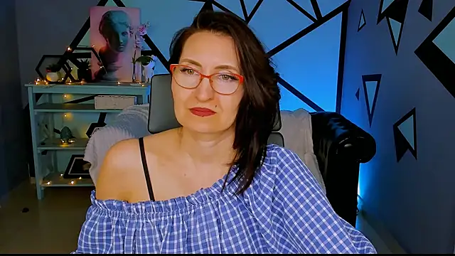 UnaTerra's cam snapshot