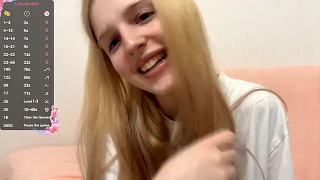 GilySuper's cam snapshot